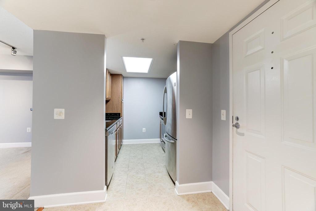 11800 Sunset Hills Rd #203
