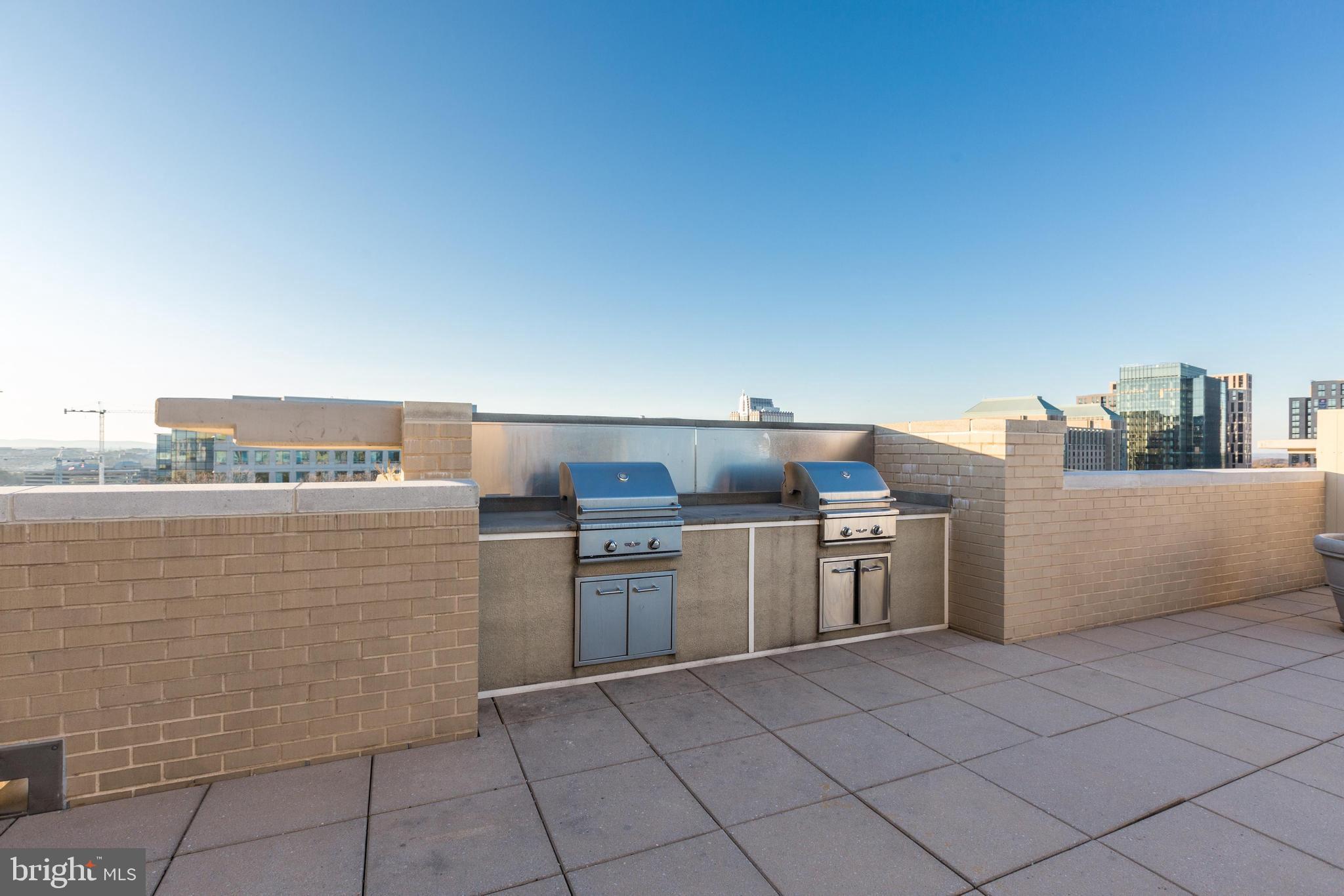 11800 Sunset Hills Rd #203