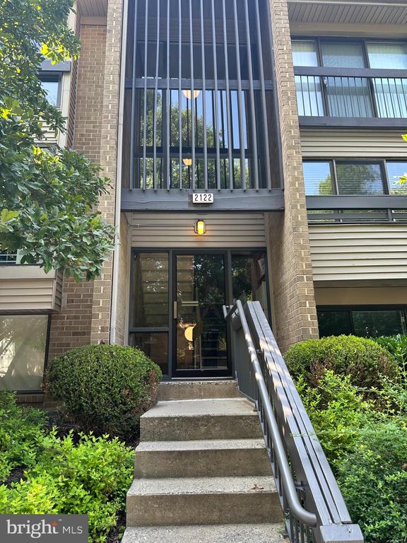 2122 Green Watch Way #100