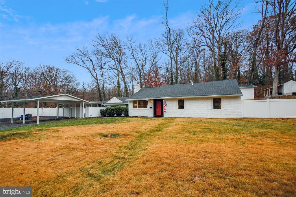 1228 MORNINGSIDE LANE