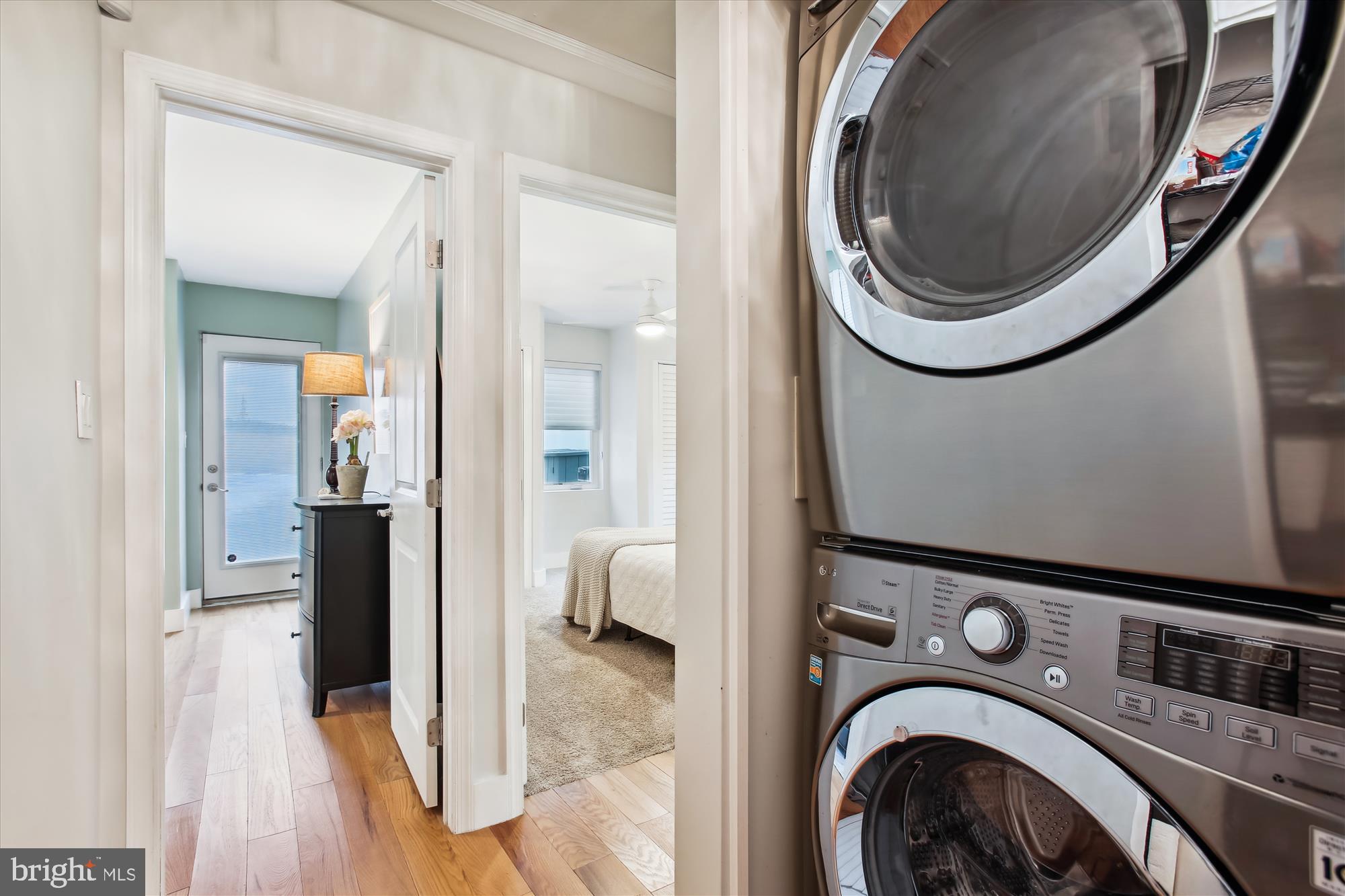 1228 MORNINGSIDE LANE