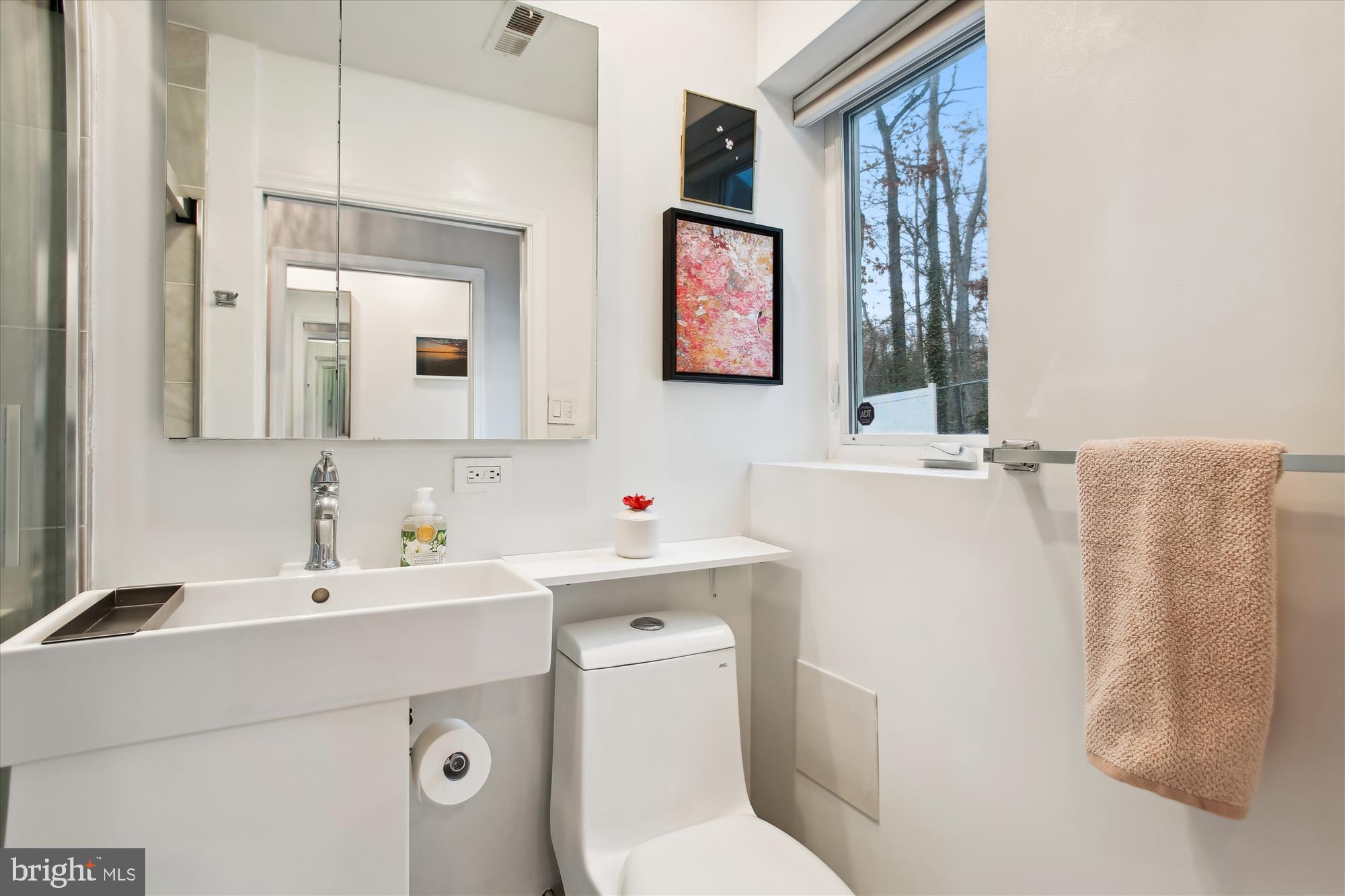 1228 MORNINGSIDE LANE