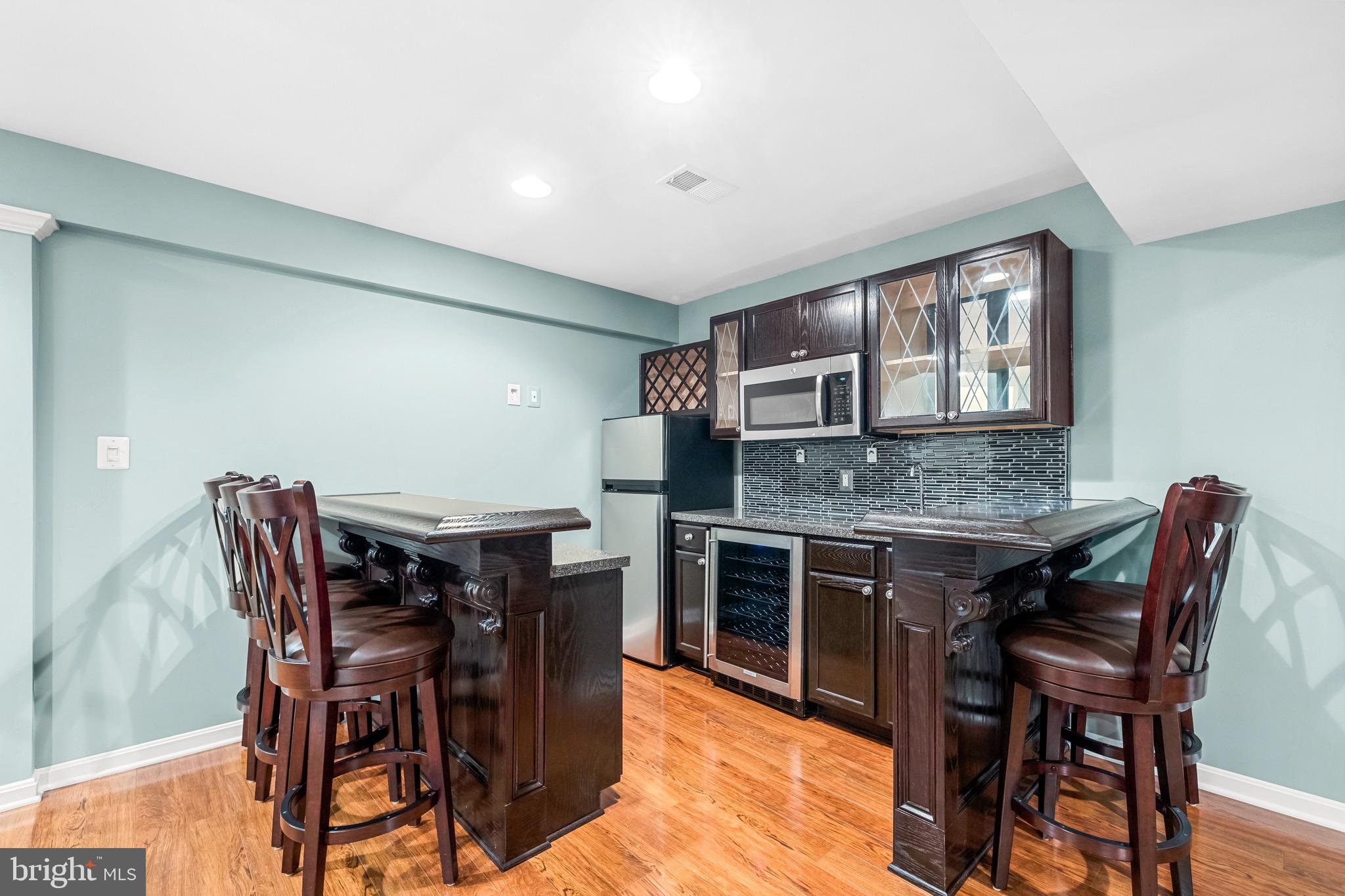 9161 FINNEGAN STREET