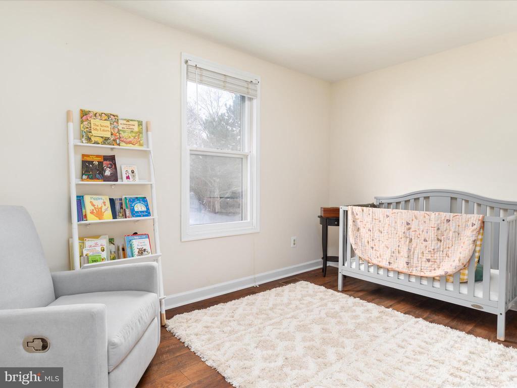 14800 Hunting Path Pl
