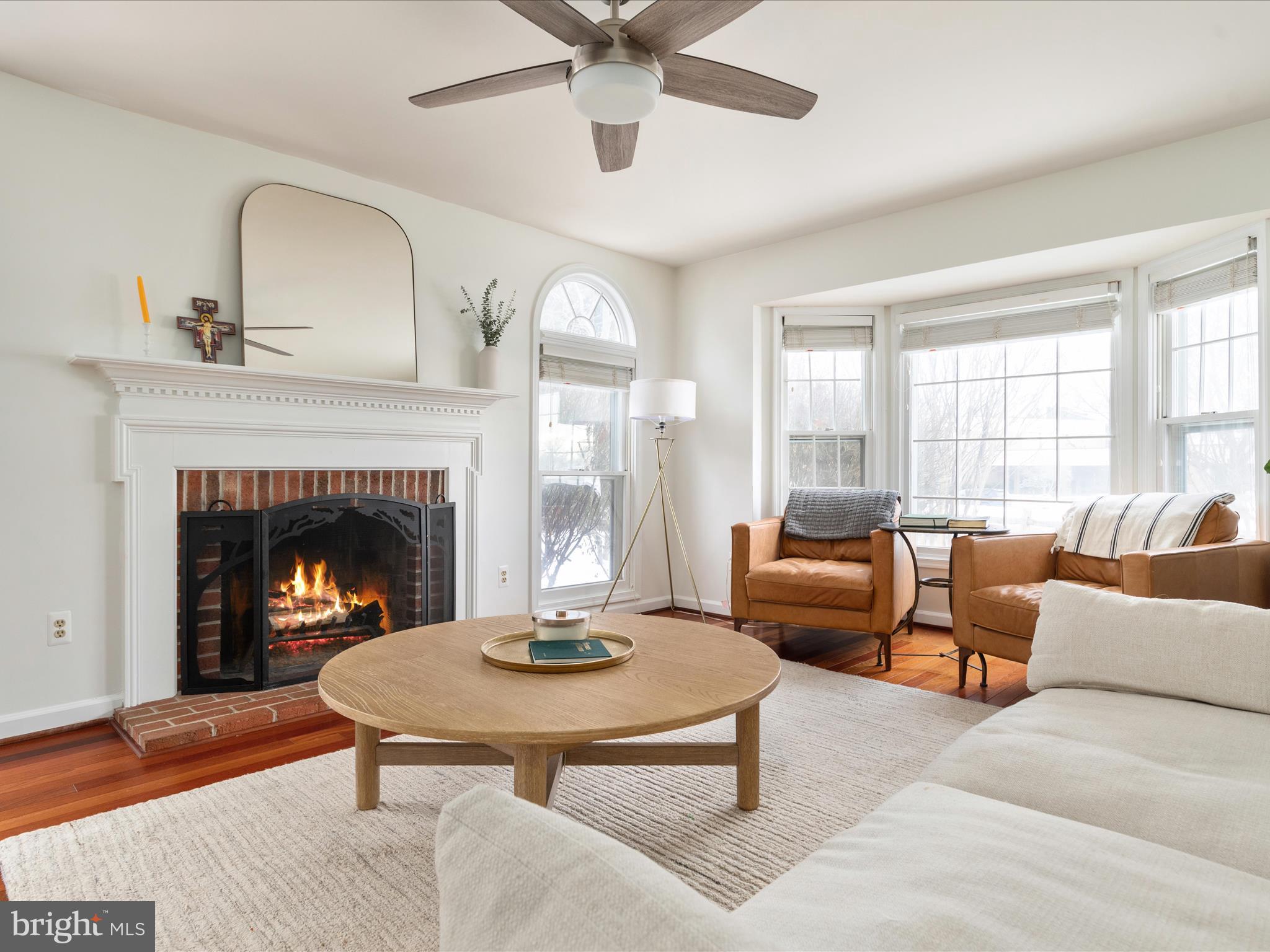 14800 Hunting Path Pl