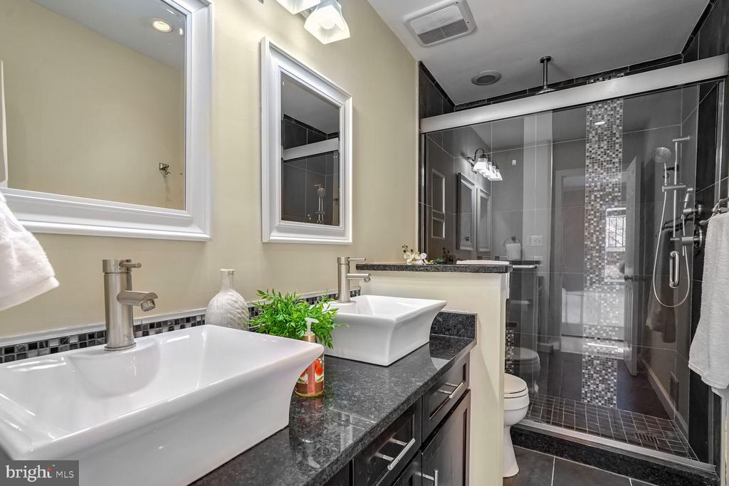 3786-A Madison Ln