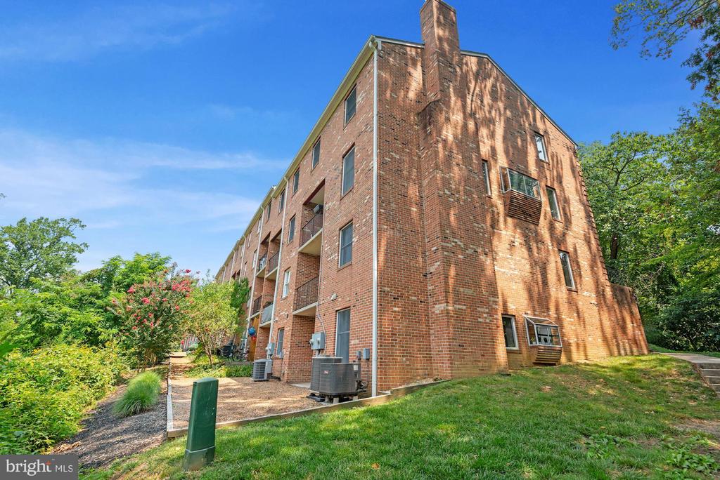 3786-A Madison Ln