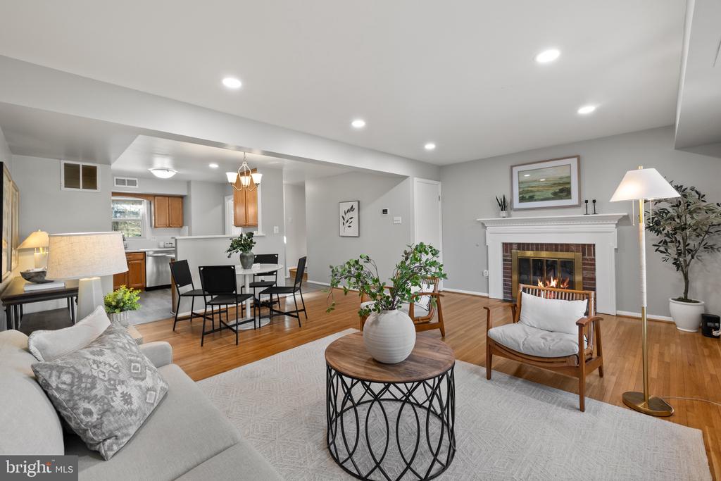 6523 ORONO COURT