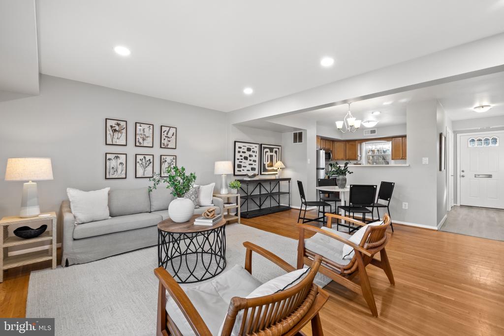 6523 ORONO COURT