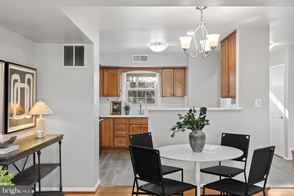 6523 ORONO COURT