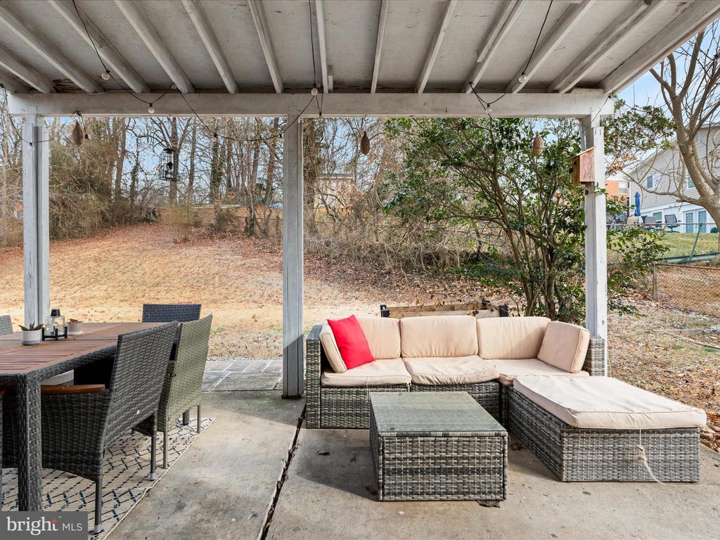 4002 Ronson Dr