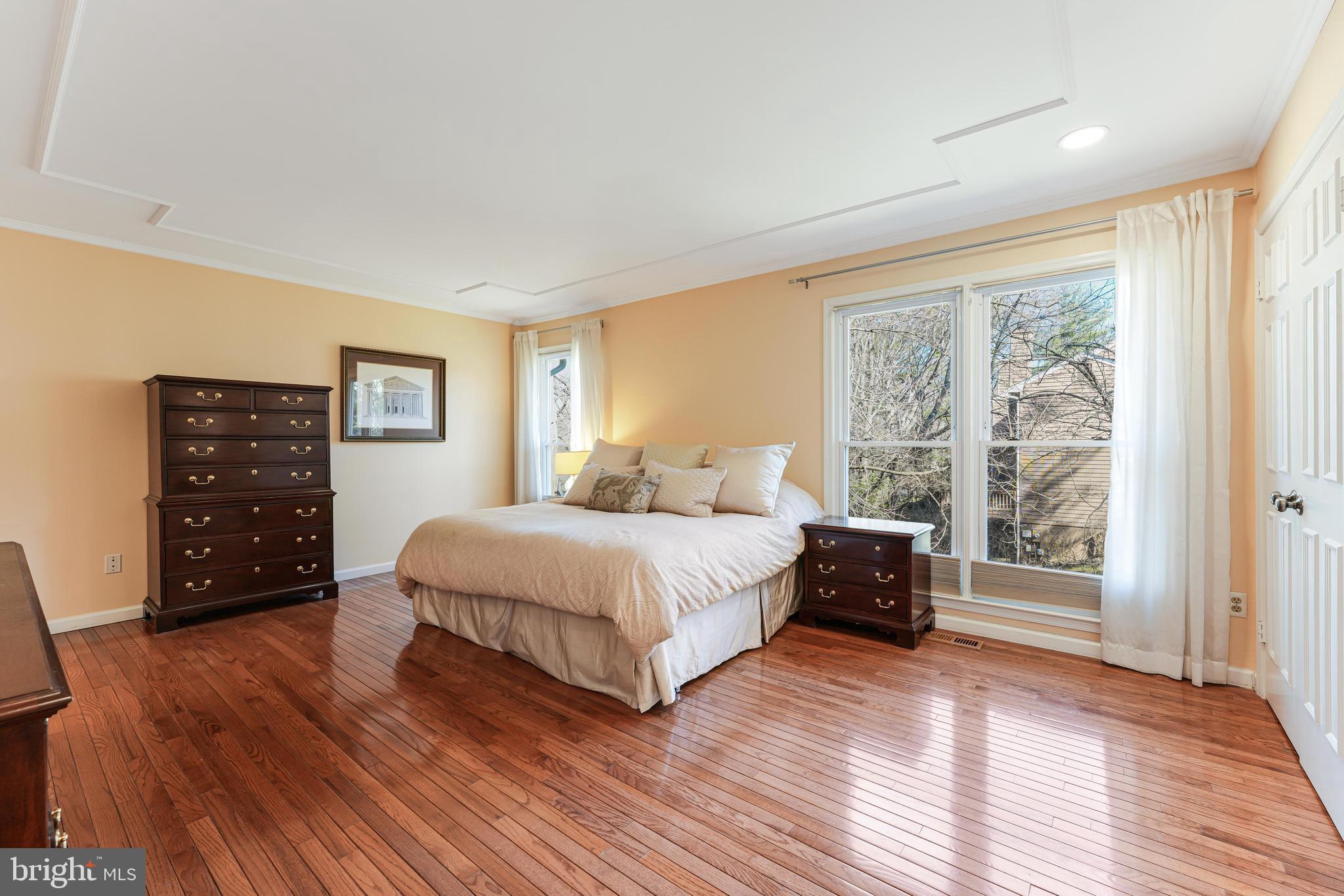 1609 Apricot Ct