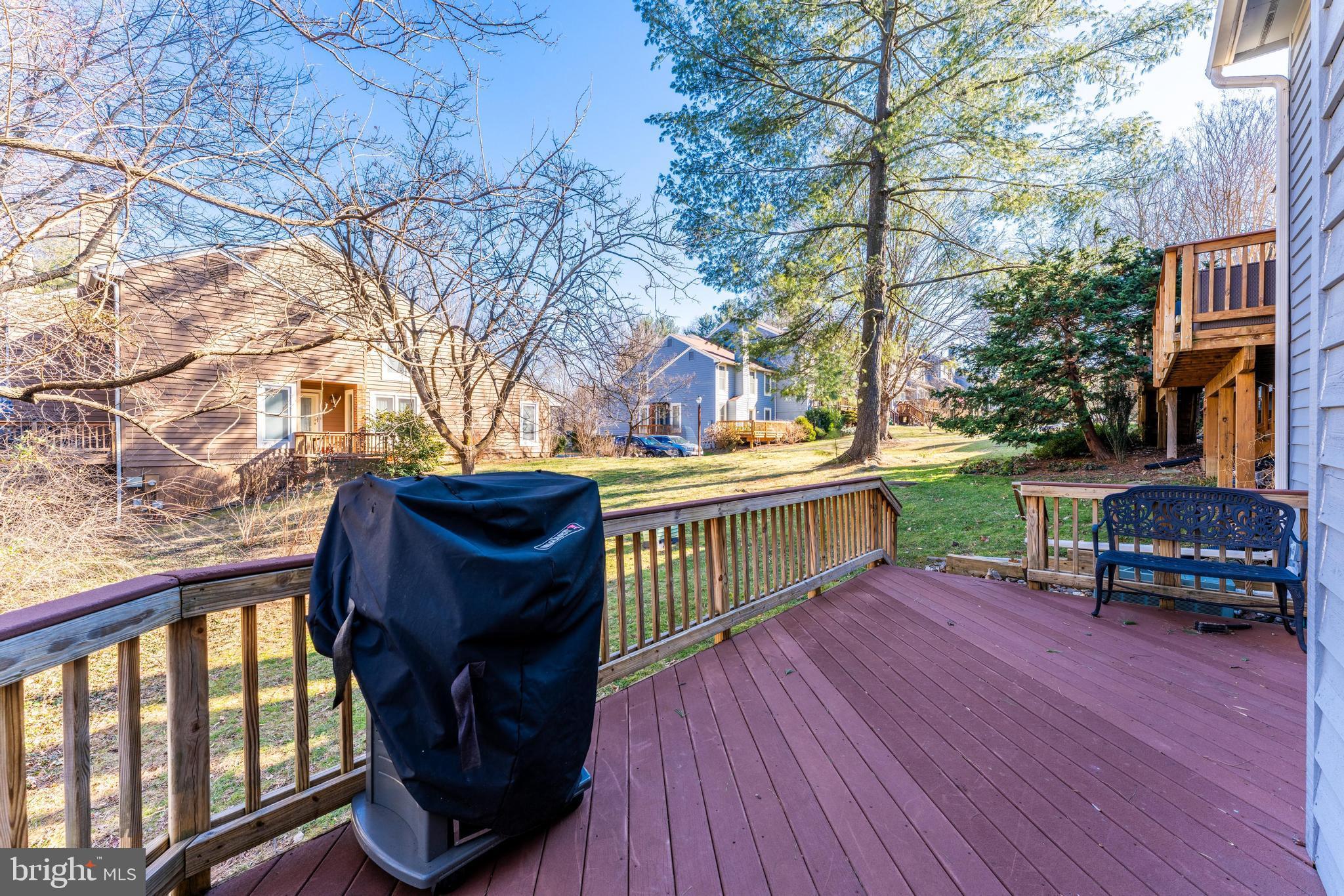 1609 Apricot Ct