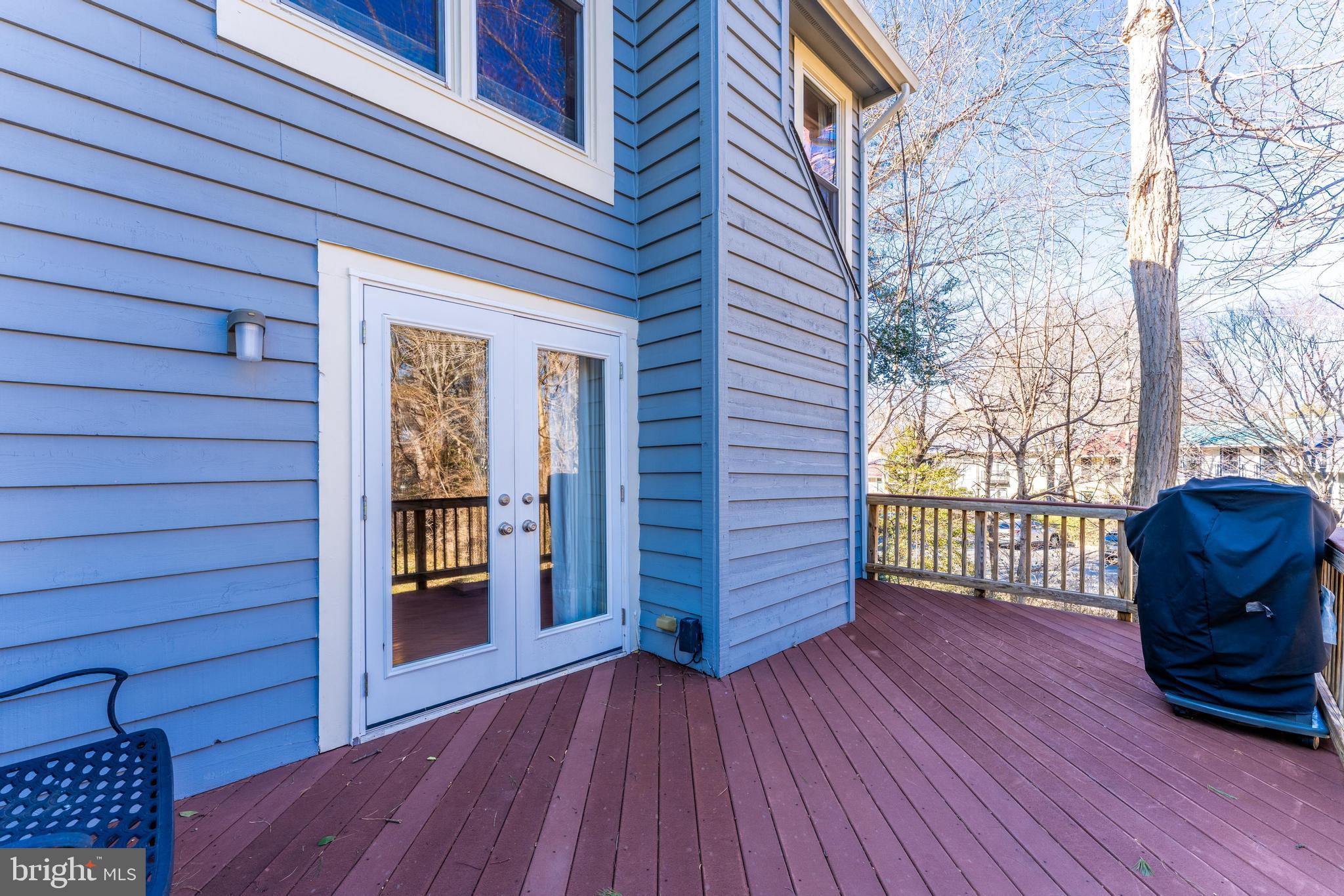 1609 Apricot Ct