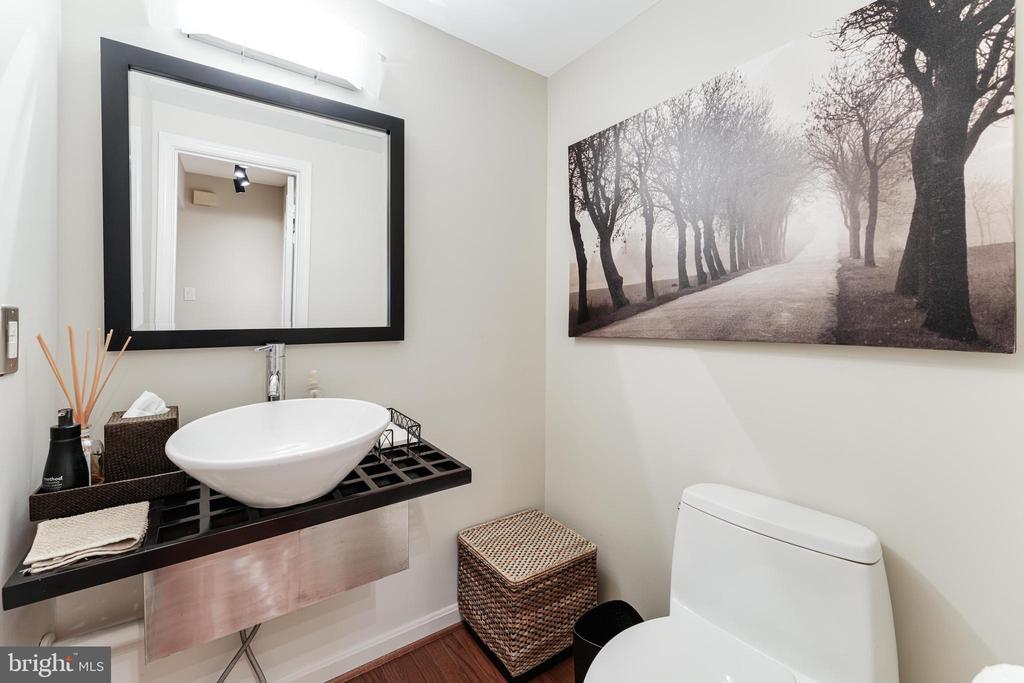 1609 Apricot Ct