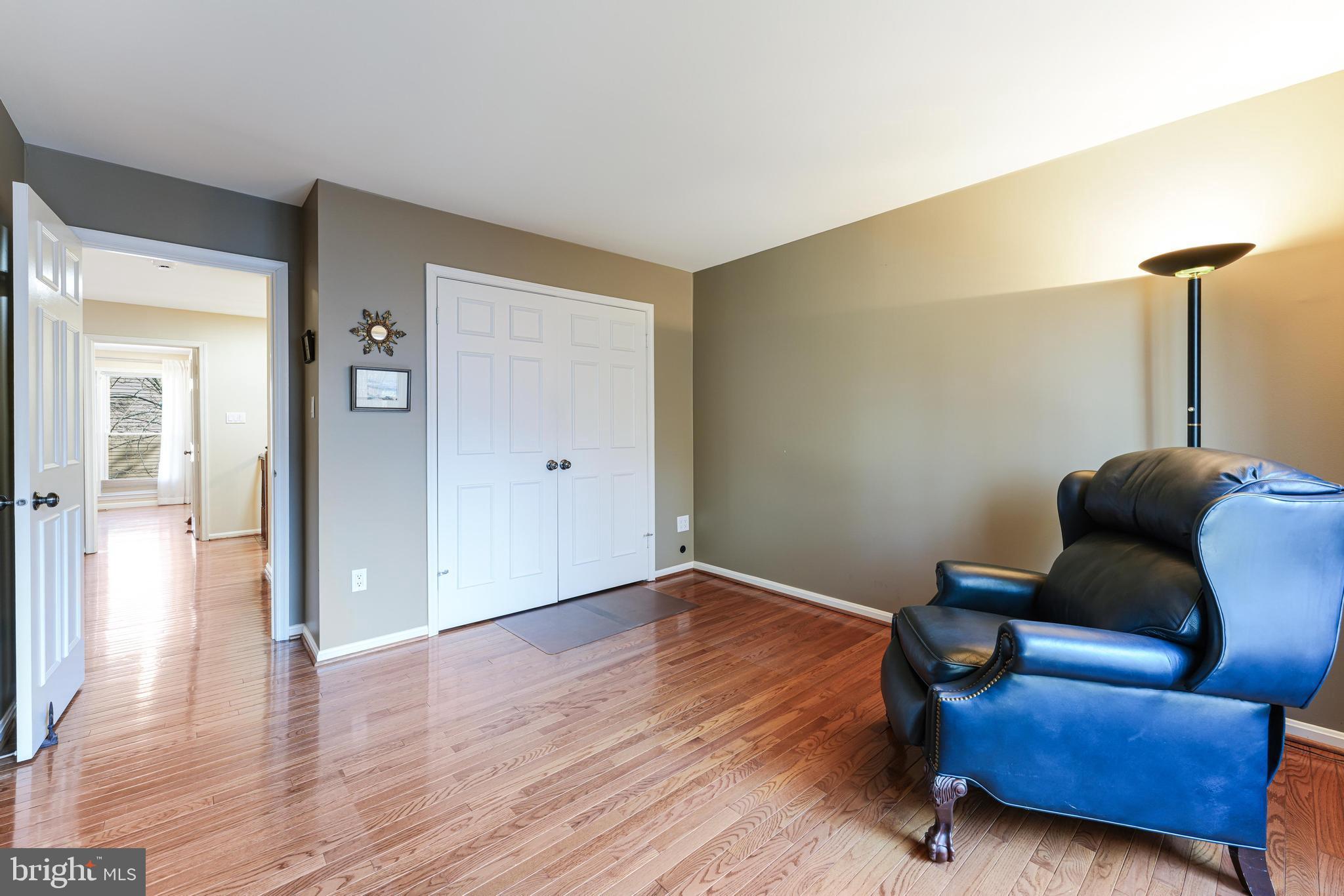 1609 Apricot Ct