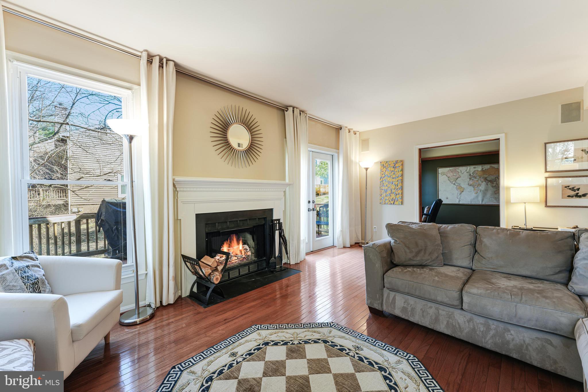 1609 Apricot Ct