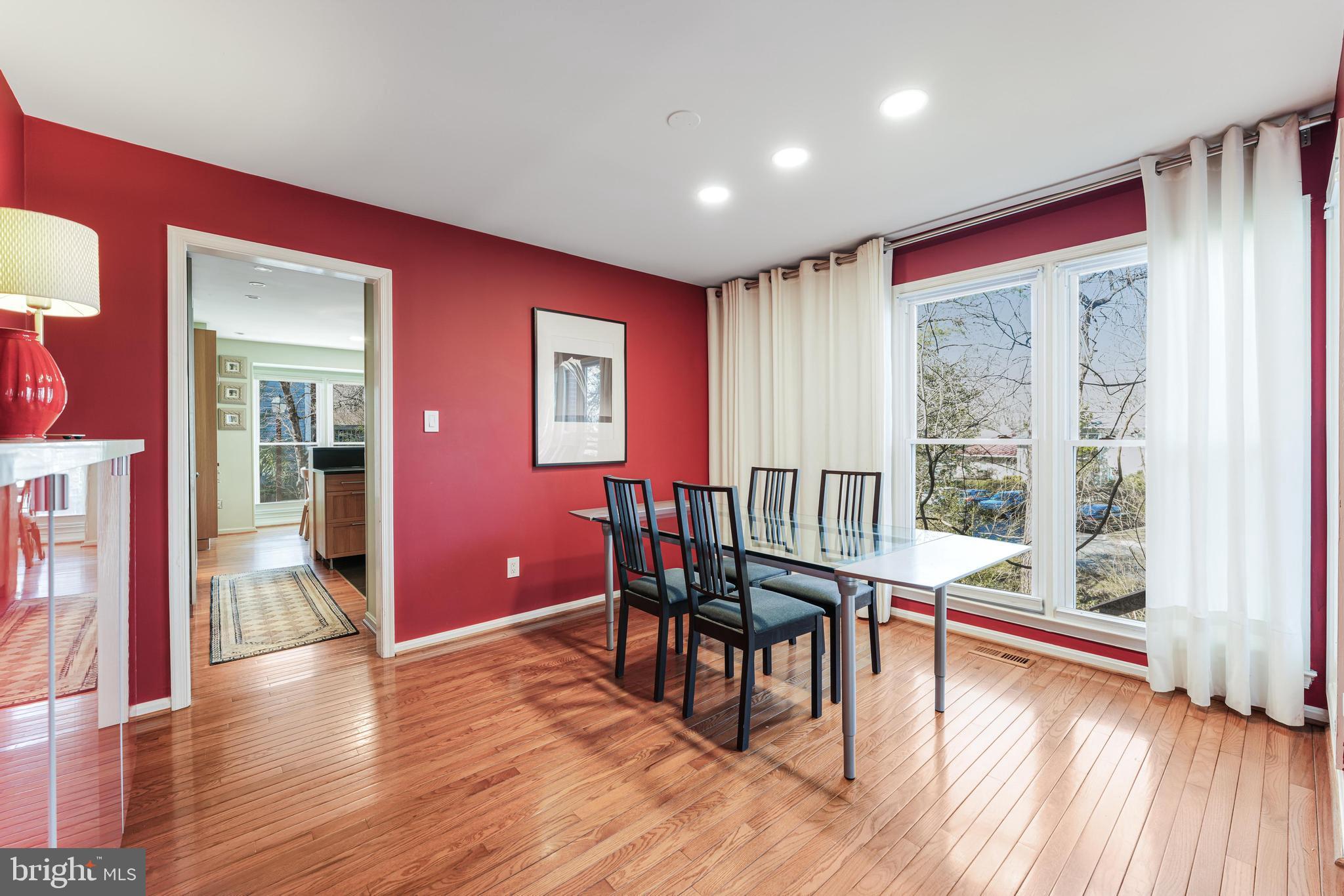 1609 Apricot Ct