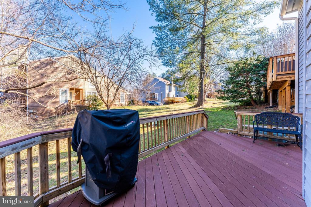1609 Apricot Ct