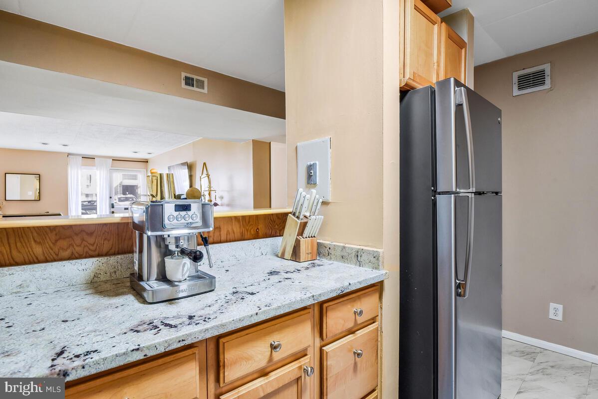 2653 Redcoat Dr #112