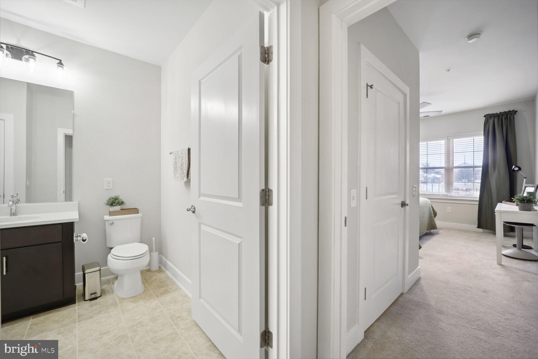 2903 Bleeker St #5-105
