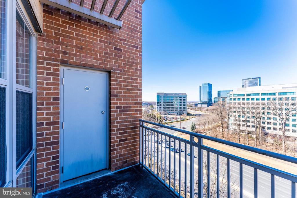 11800 Sunset Hills Rd #1210