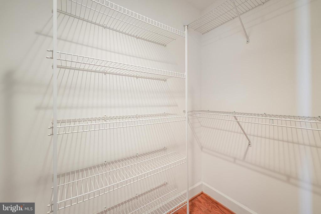 11800 Sunset Hills Rd #1210