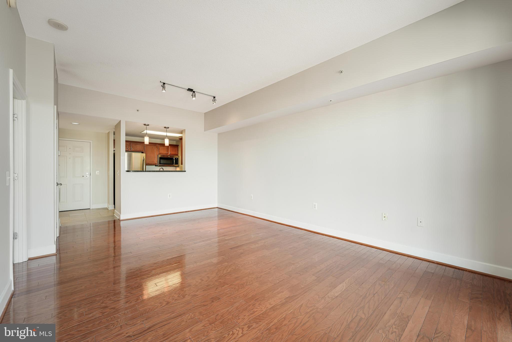 11800 Sunset Hills Rd #1210