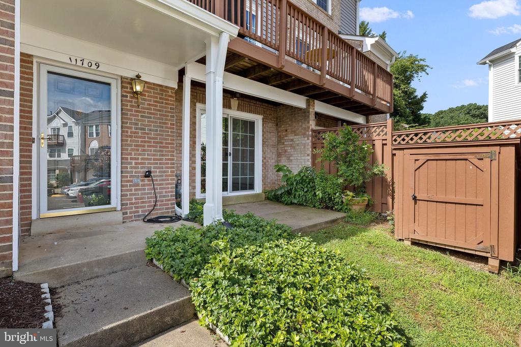11709 Tumbrel Ct