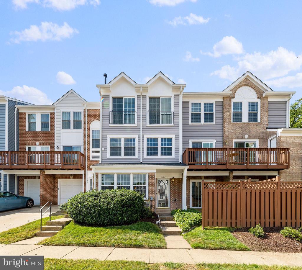 11709 Tumbrel Ct