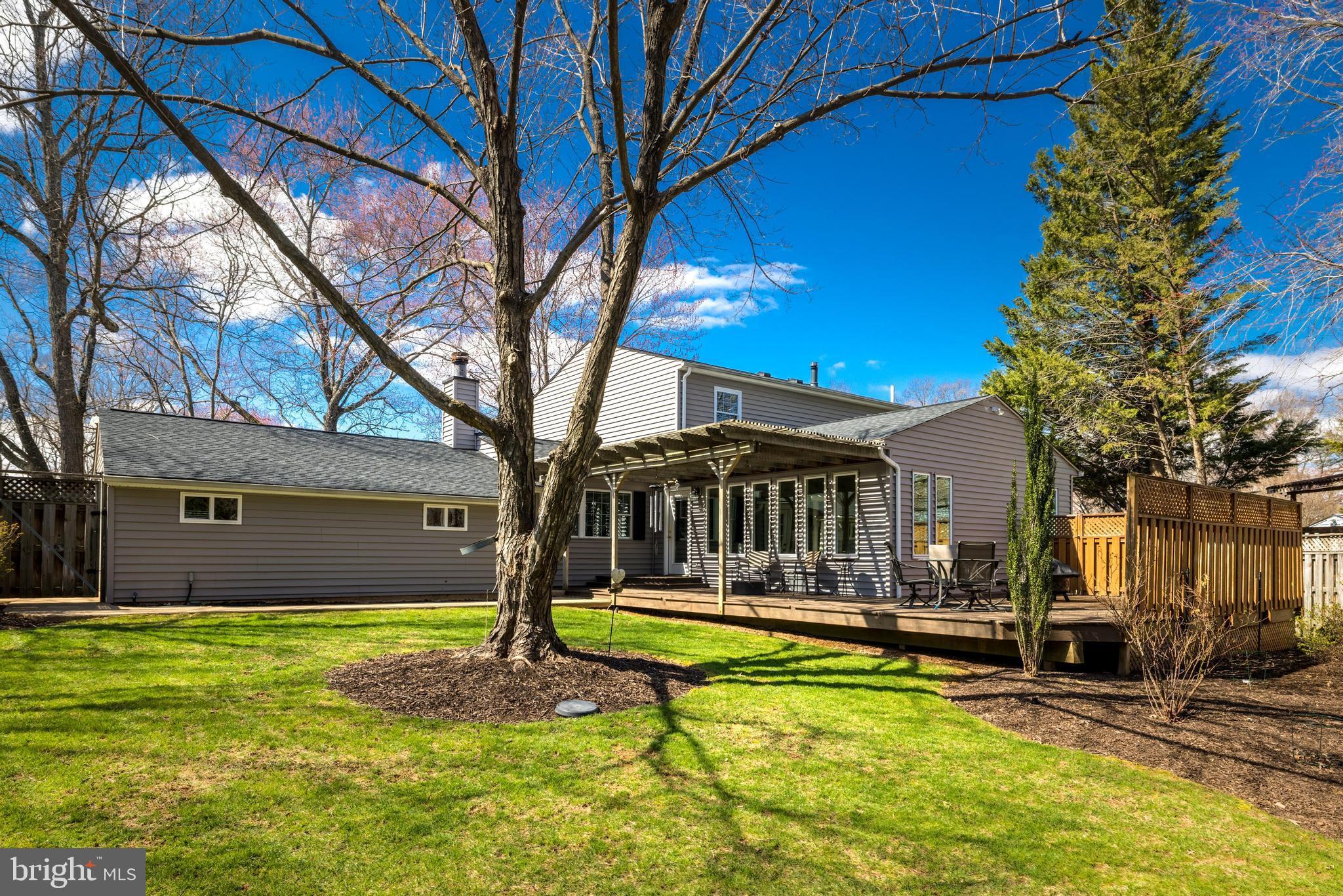 12512 Glenbrooke Woods Dr