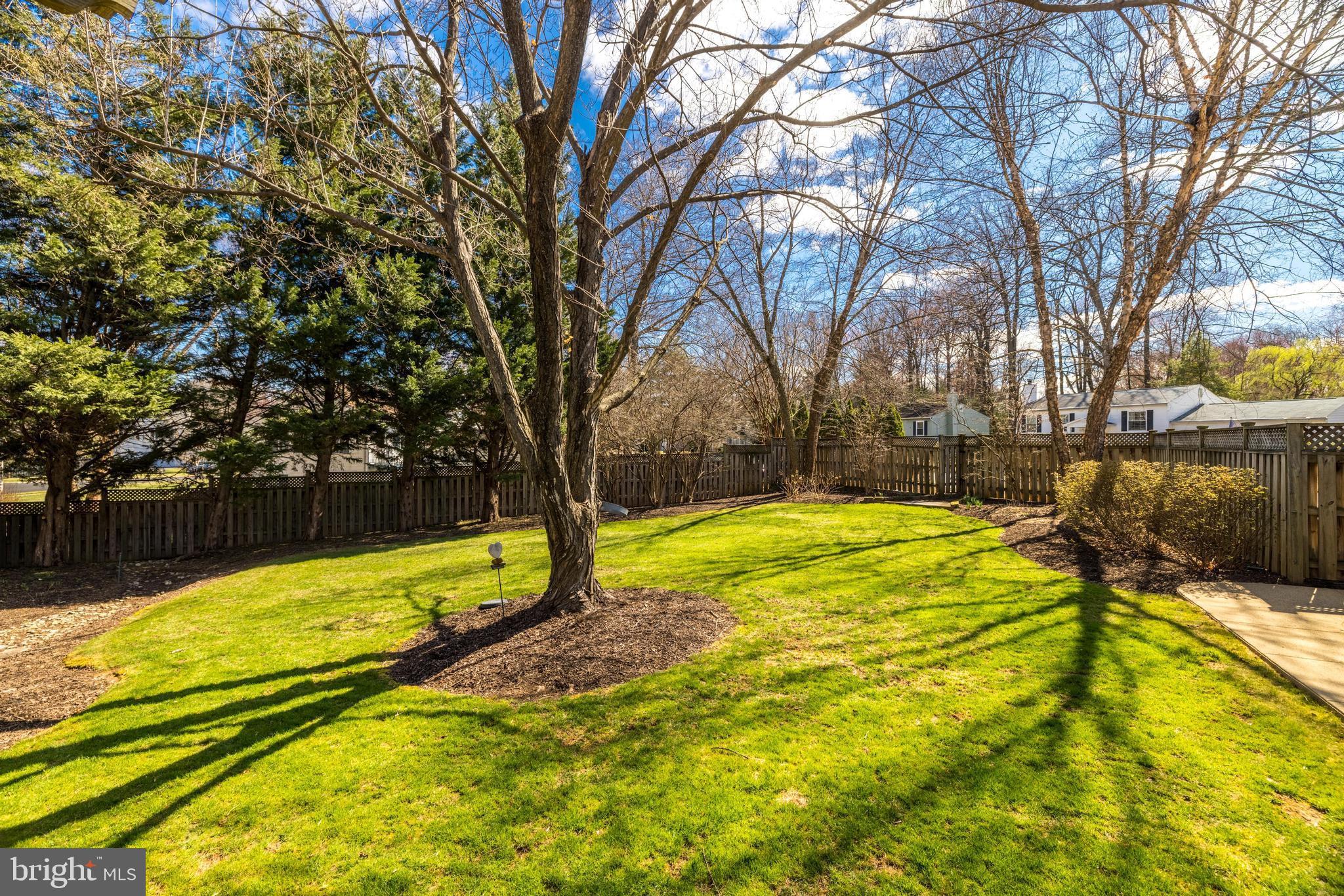 12512 Glenbrooke Woods Dr