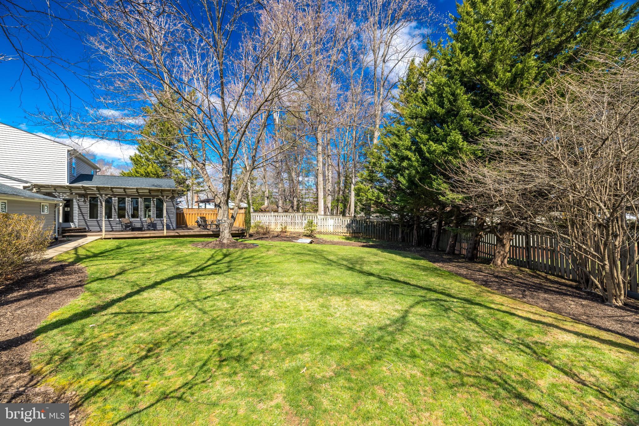 12512 Glenbrooke Woods Dr