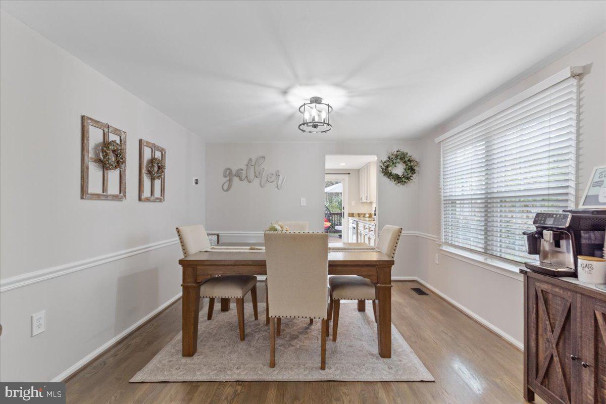 5912 NEW ENGLAND WOODS DRIVE