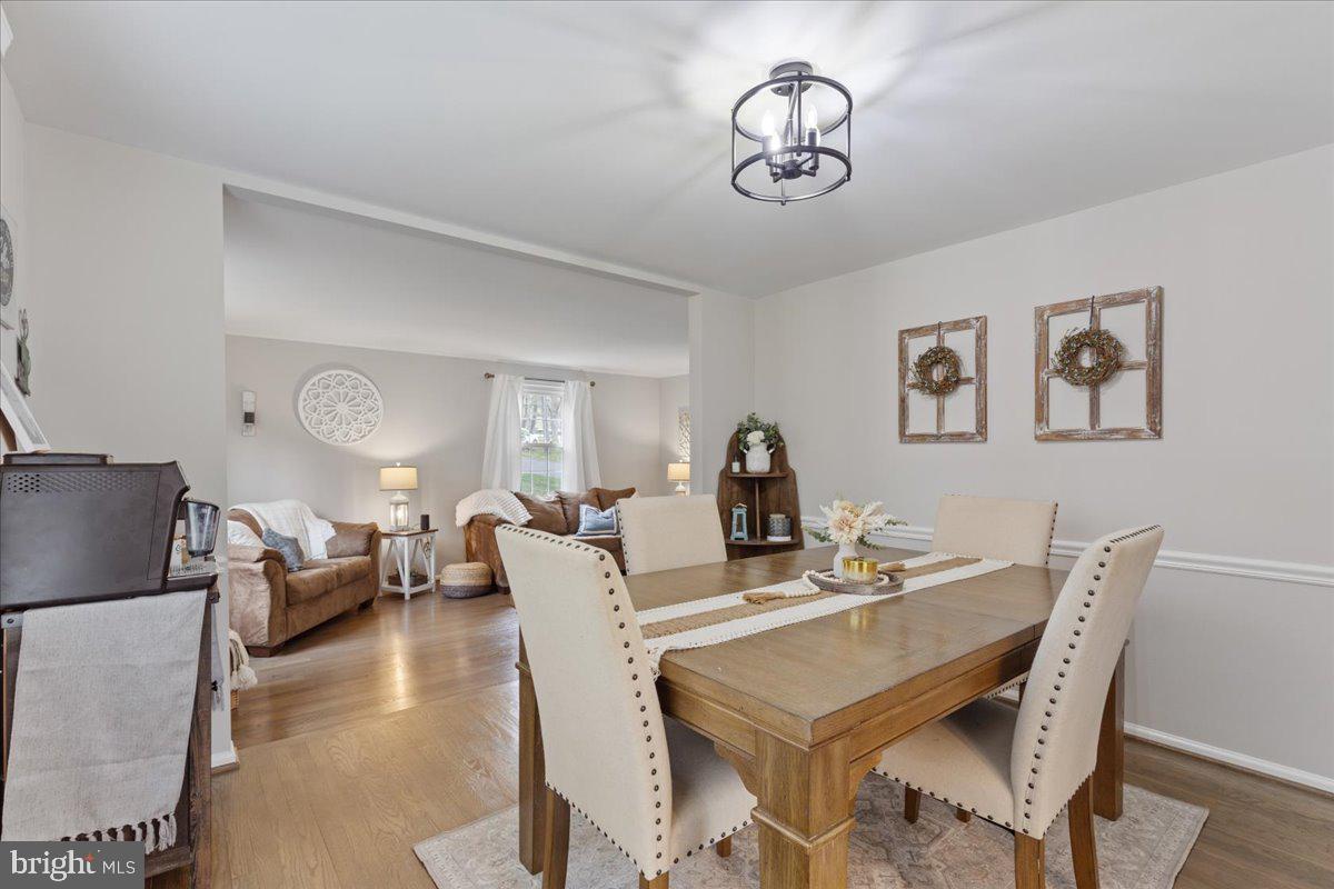 5912 NEW ENGLAND WOODS DRIVE