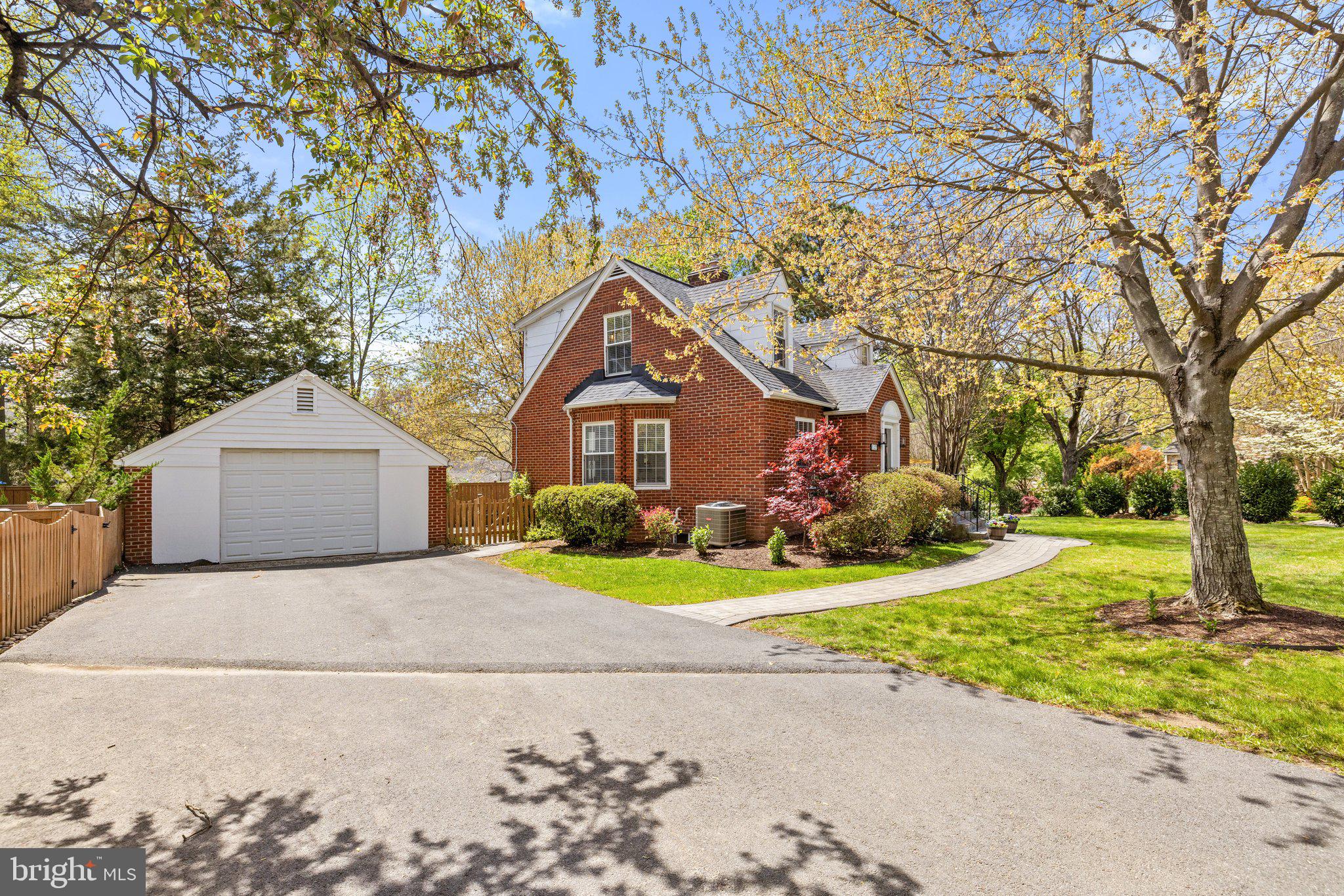 3127 WORTHINGTON CIRCLE