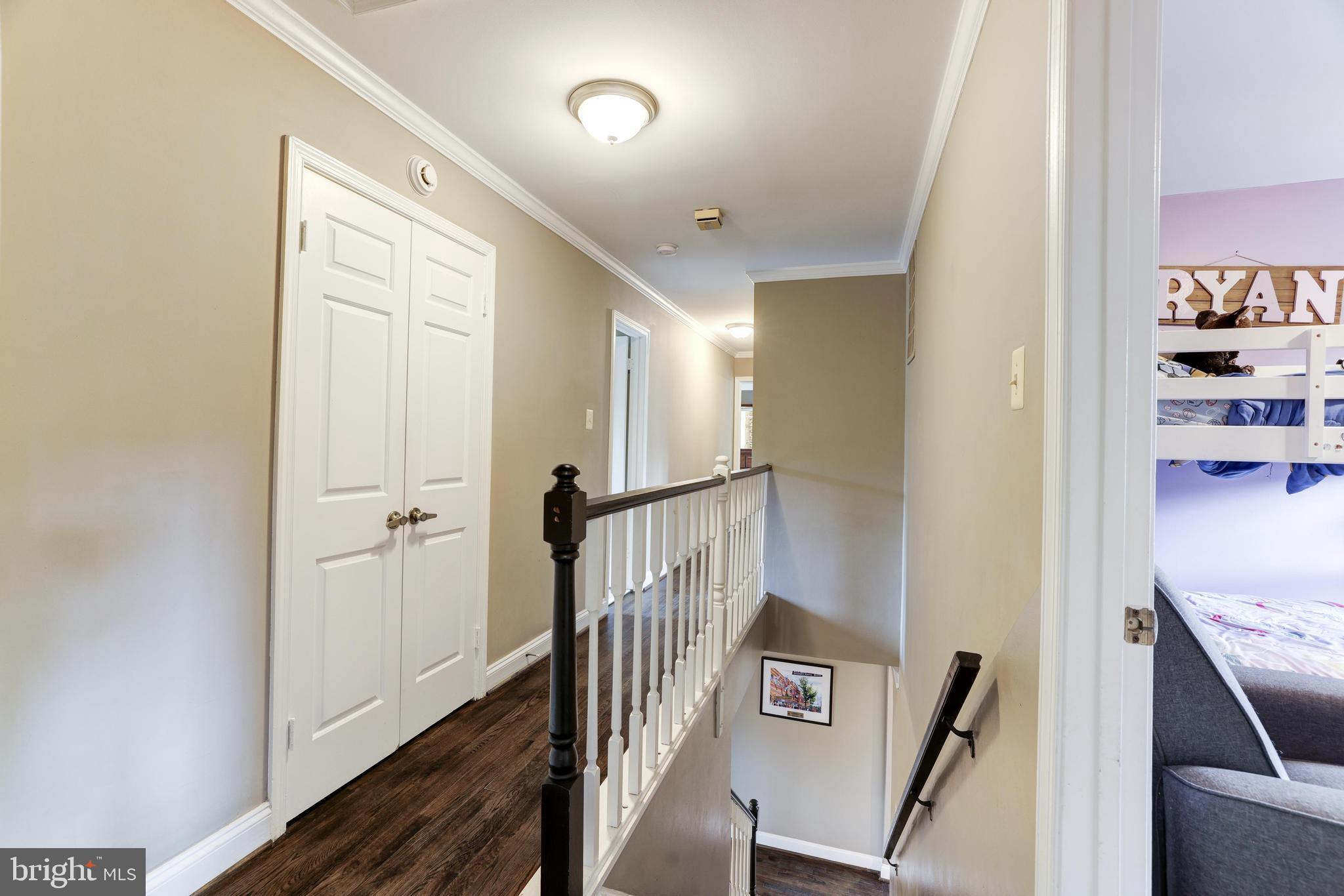1006 Cup Leaf Holly Ct