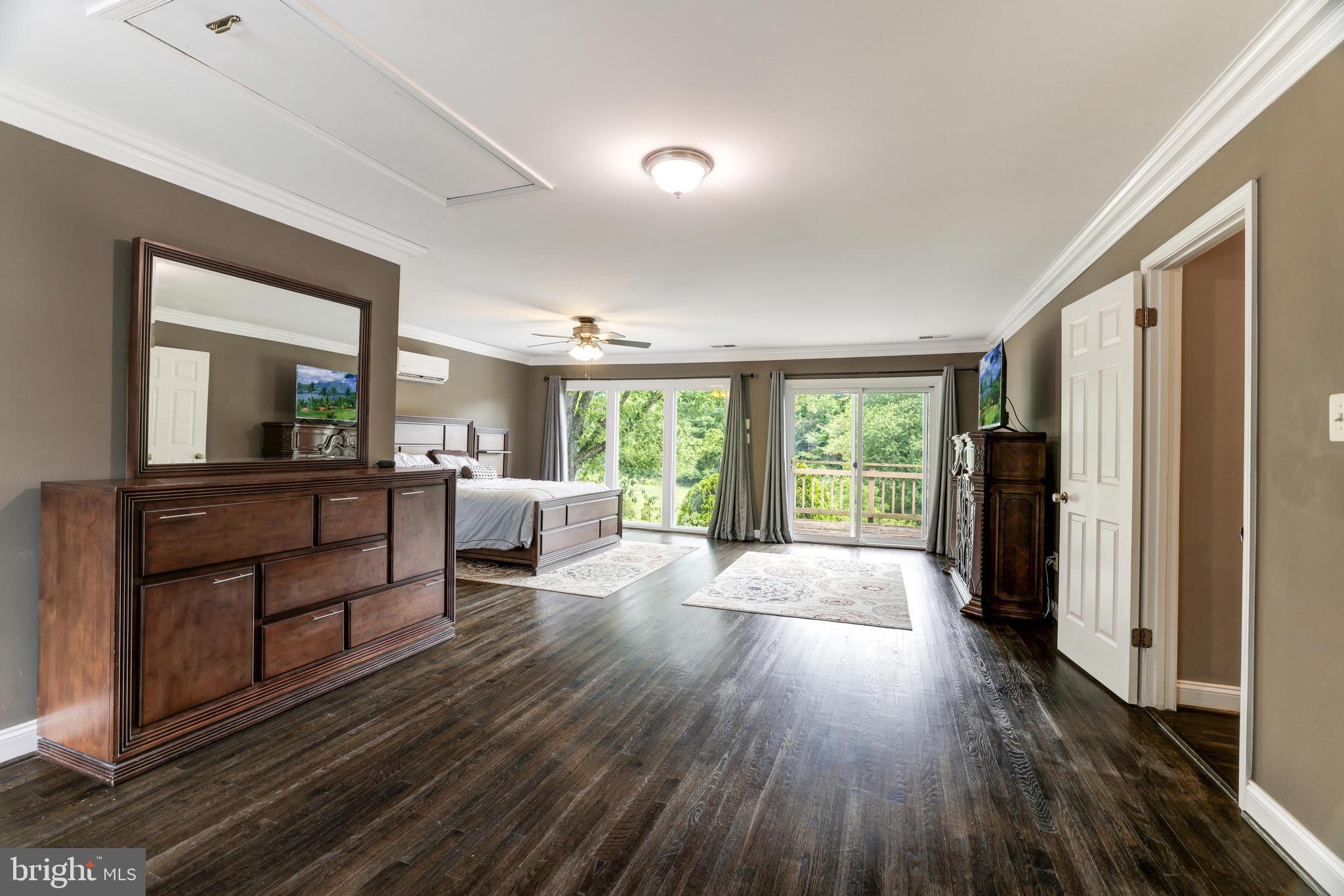 1006 Cup Leaf Holly Ct