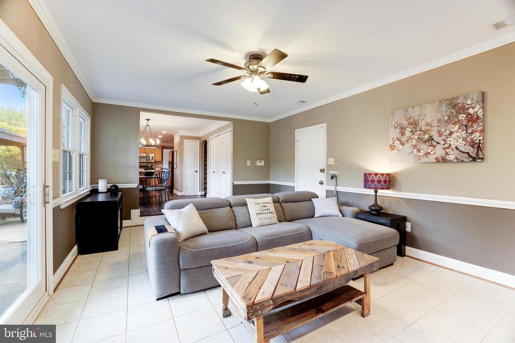 1006 Cup Leaf Holly Ct
