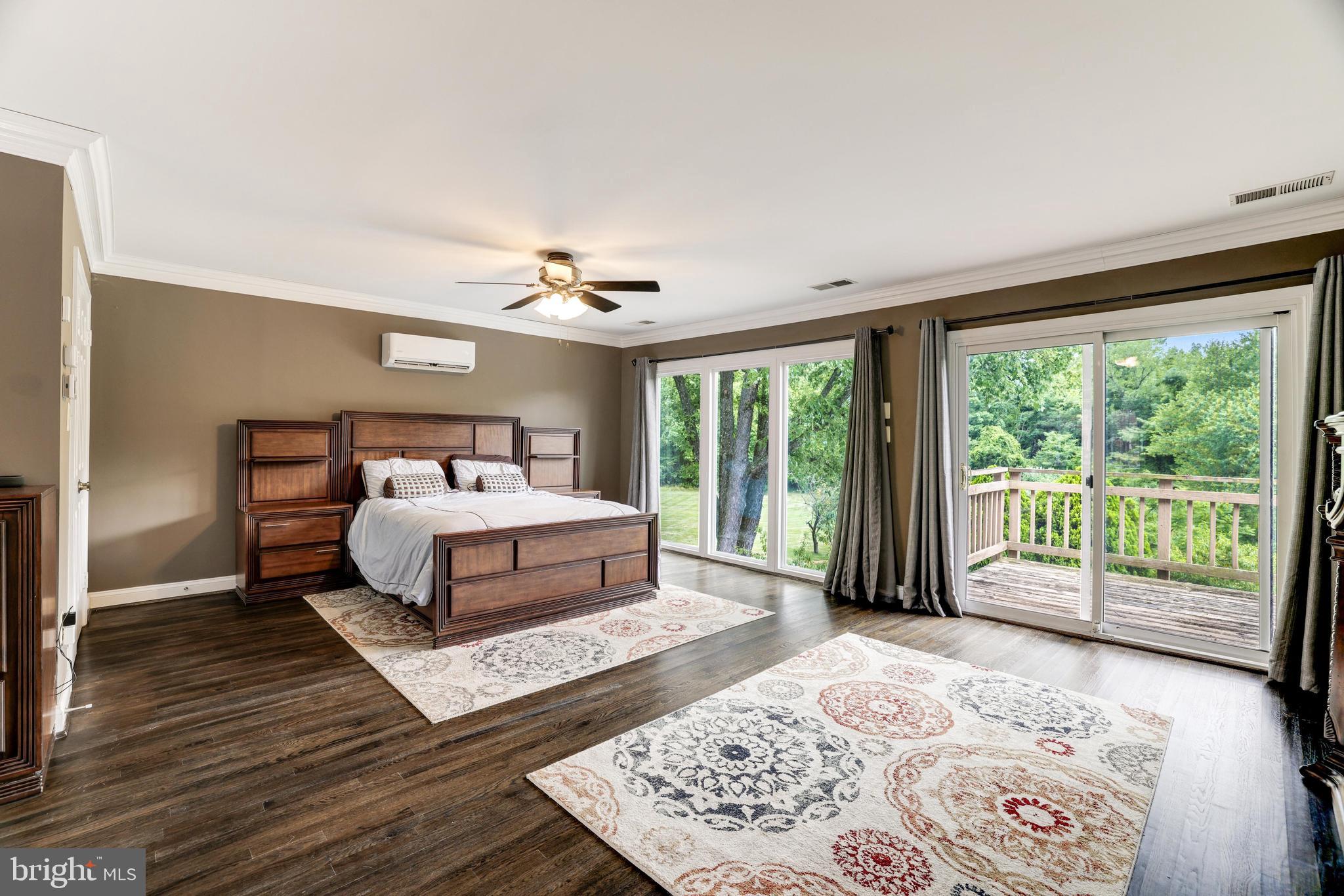 1006 Cup Leaf Holly Ct