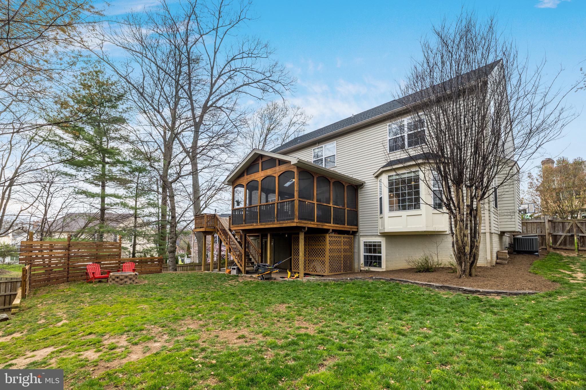 901 Dominion Ridge Ter