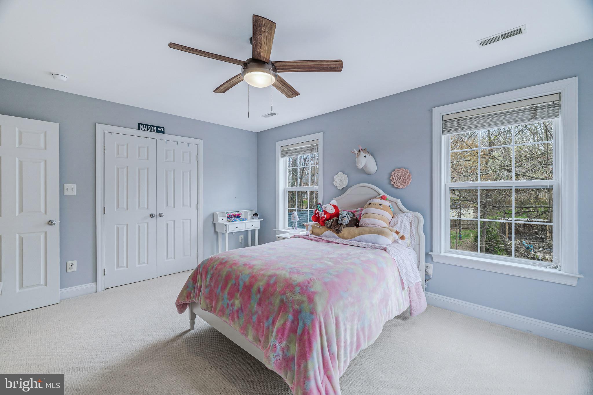 901 Dominion Ridge Ter