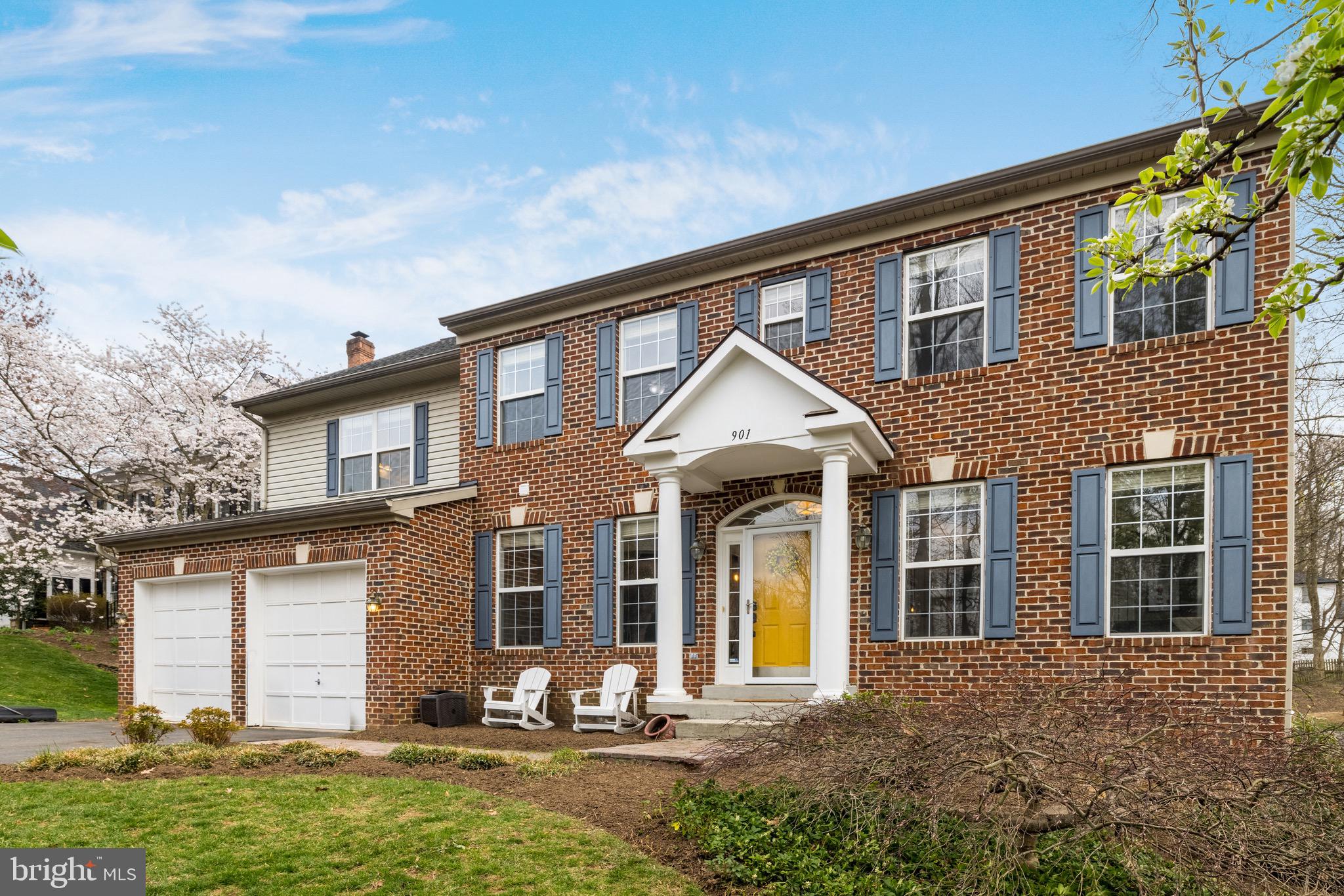 901 Dominion Ridge Ter