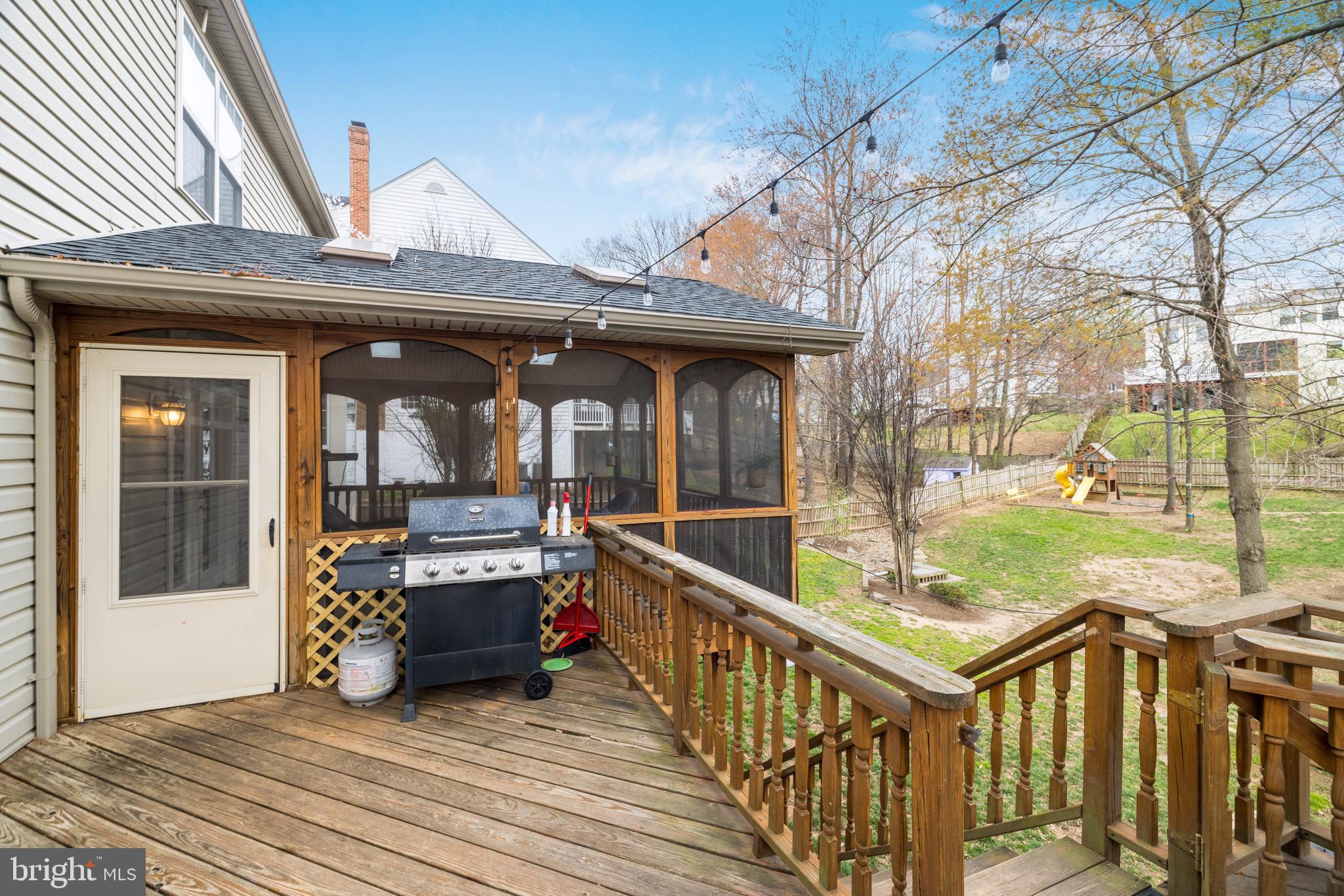 901 Dominion Ridge Ter