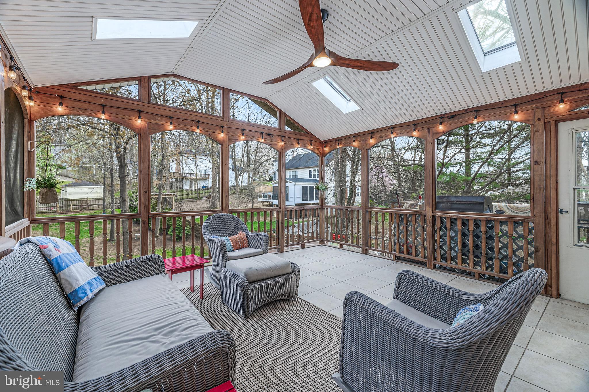 901 Dominion Ridge Ter