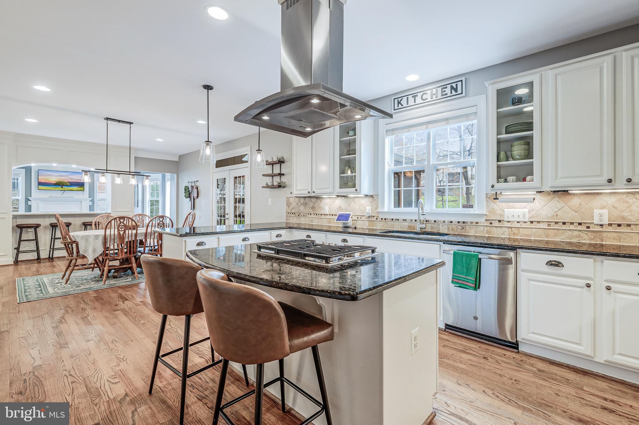 901 Dominion Ridge Ter