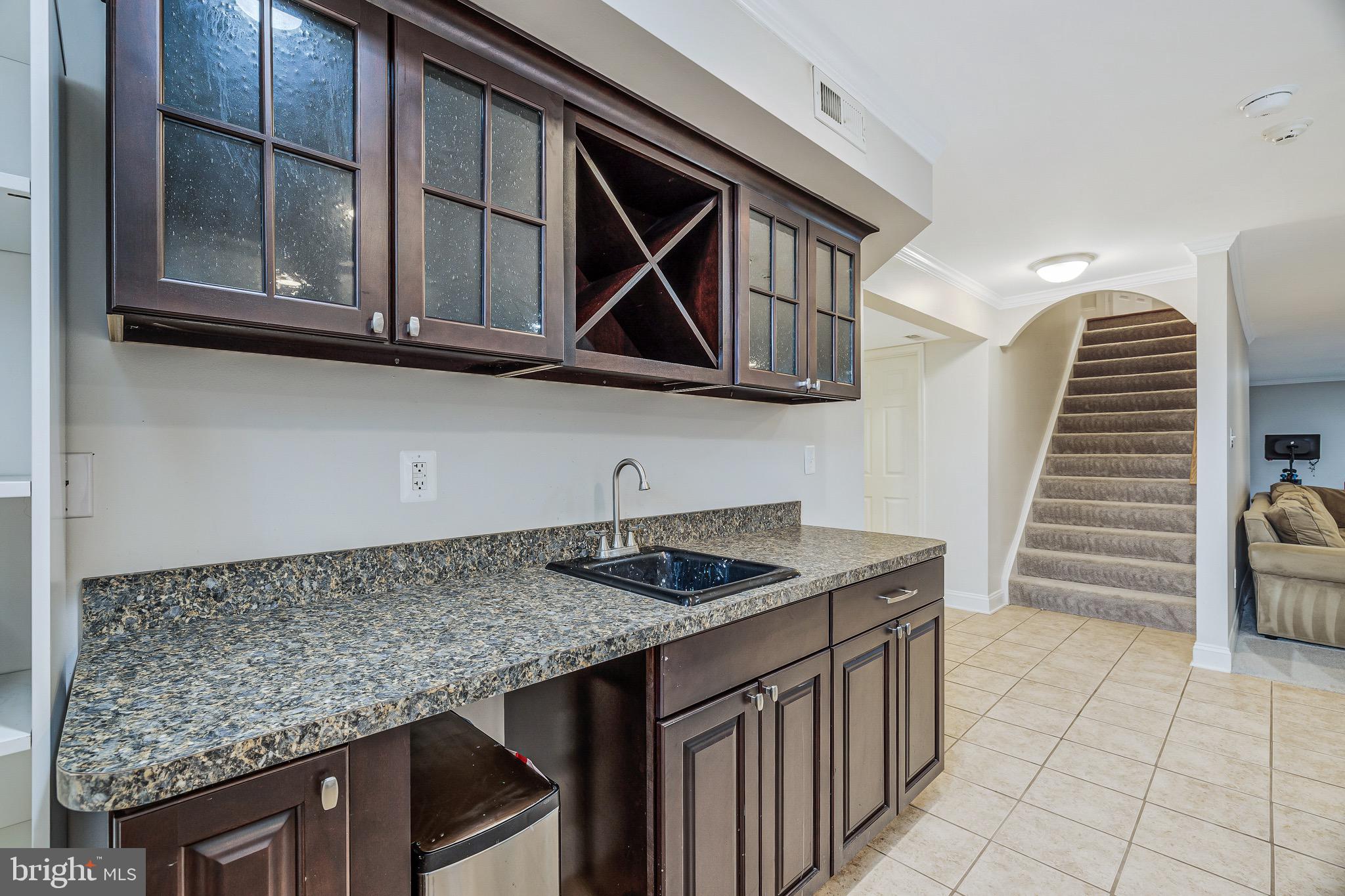 901 Dominion Ridge Ter