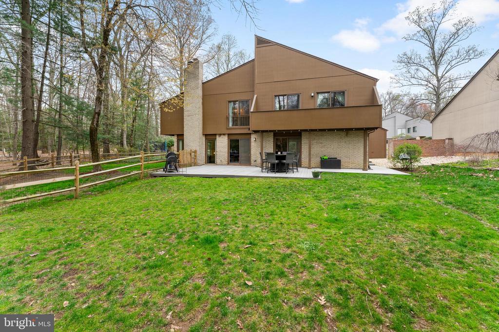 12134 Quorn Ln