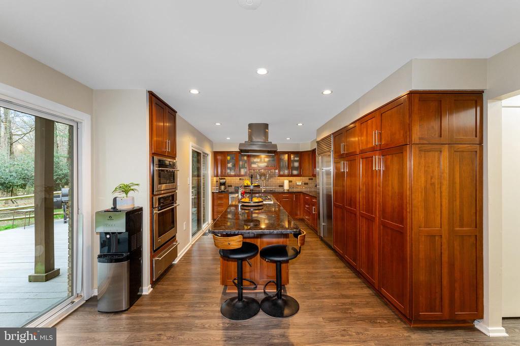 12134 Quorn Ln