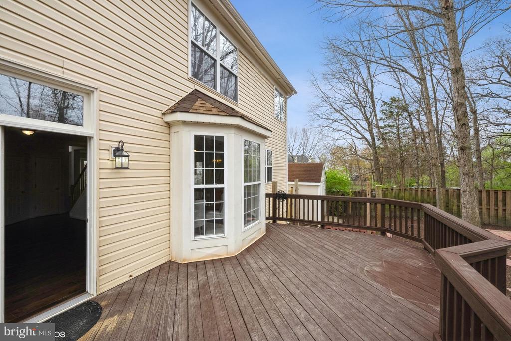 6412 EMERALD GREEN COURT